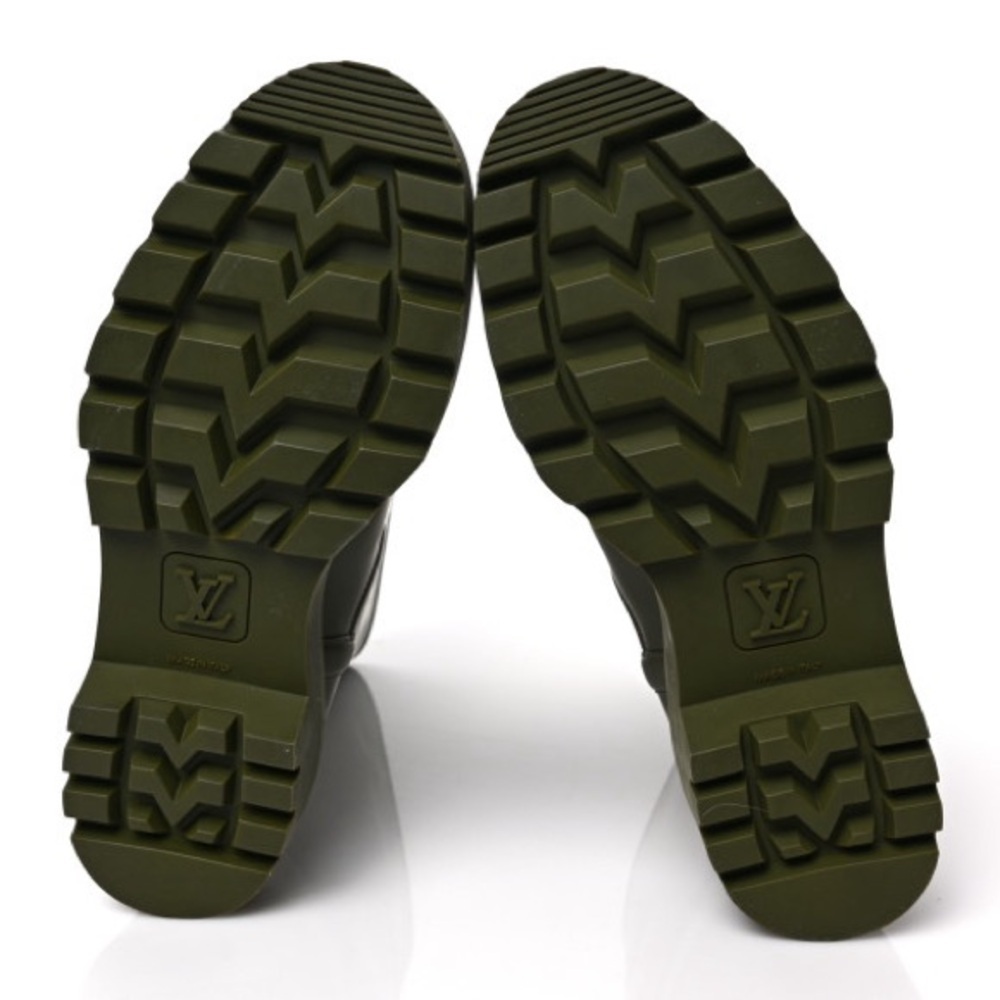 Louis Vuitton Rubber Calfskin Territory Flat Half Boots - Picture 5 of 10